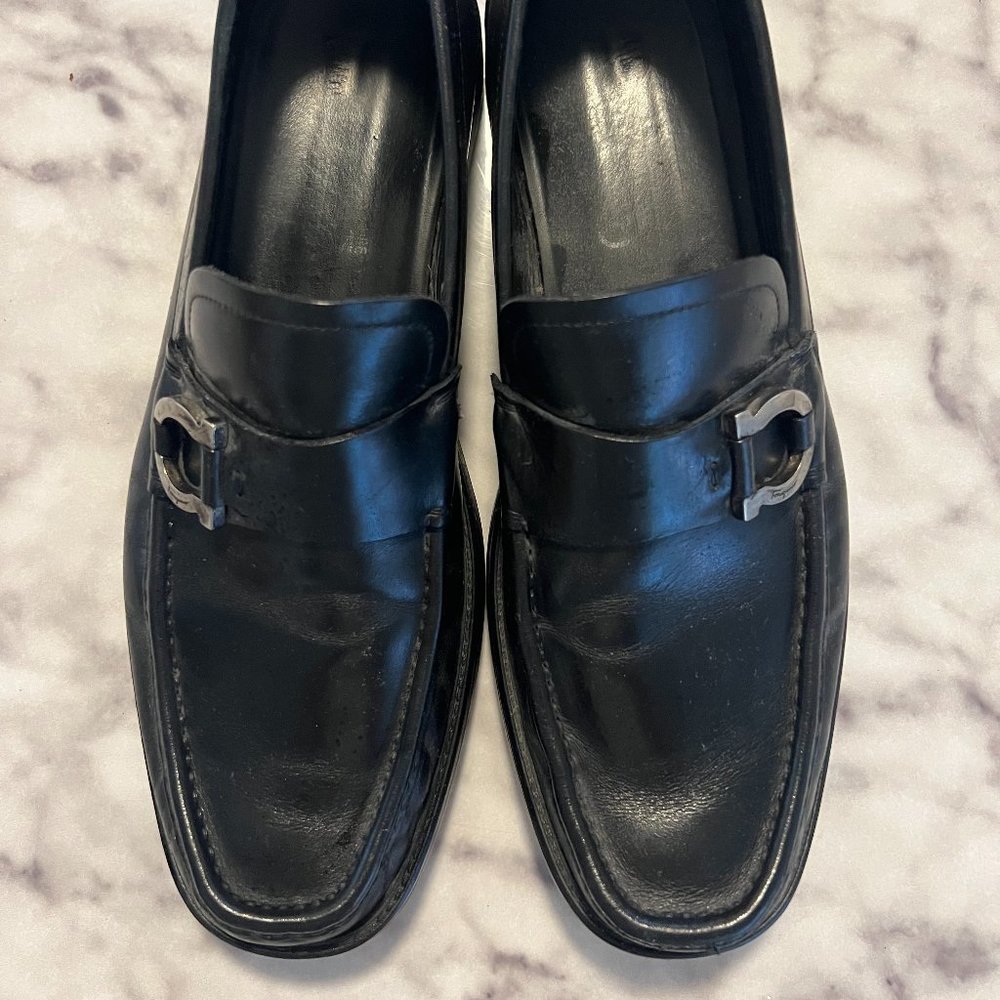 Mens Black Ferragamo Loafer with Gancini ornament